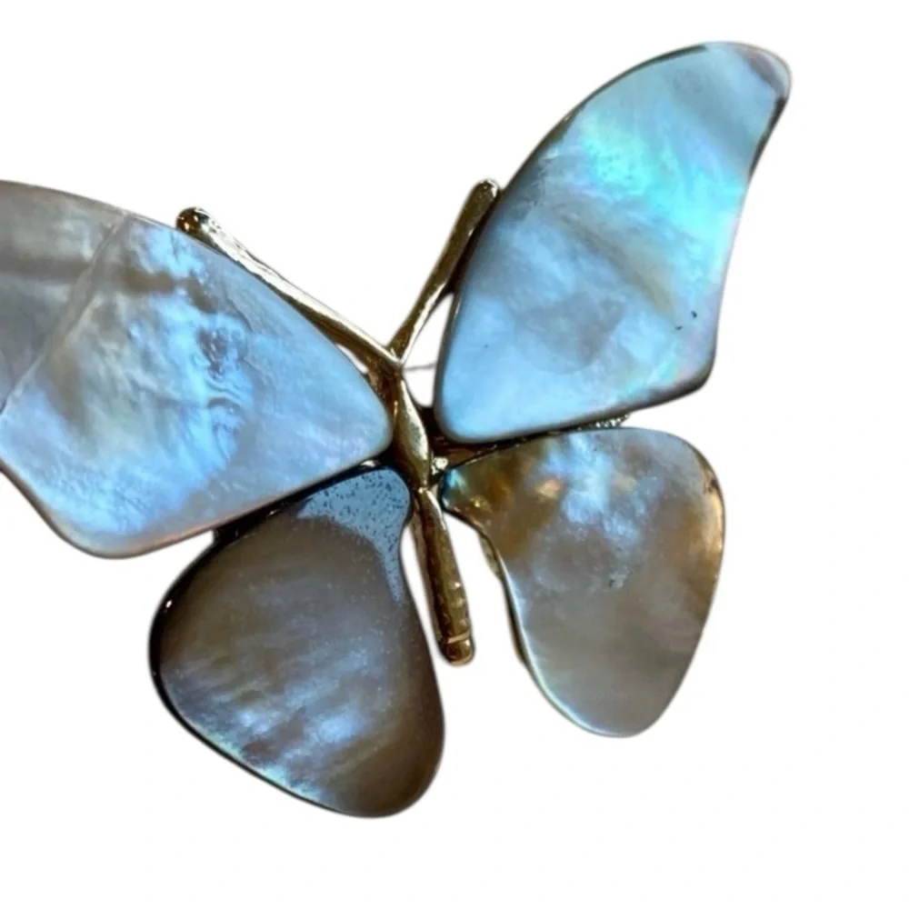 Butterfly Brooch vintage mother of pearl gold toned Cottagecore